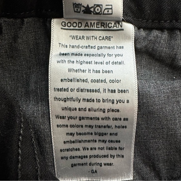 Good American Good Legs Skinny Jeans in Black001 size 6/28 - Picture 11 of 14